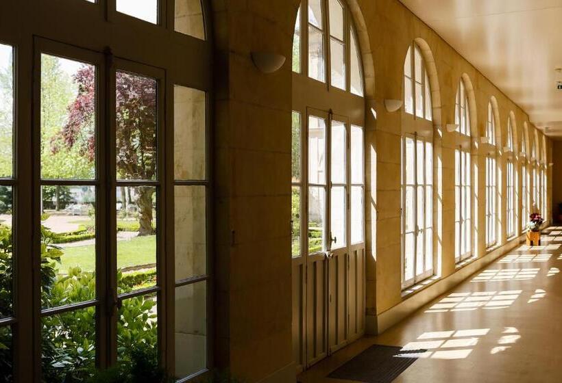 ベッドアンドブレックファースト Espace Bernadette Soubirous Nevers