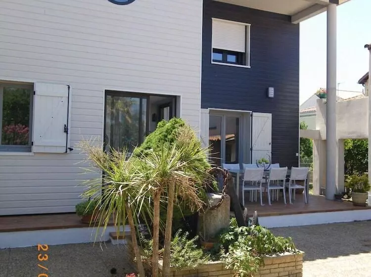 Bed and Breakfast Les Algues Du Grau