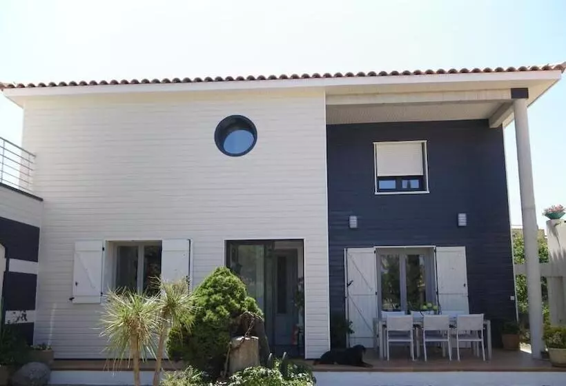 Bed and Breakfast Les Algues Du Grau