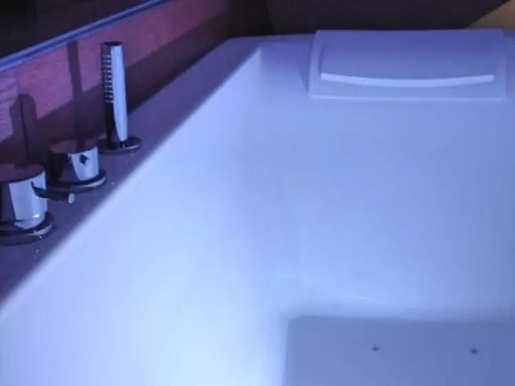 تختخواب و صبحانه Les Bethunoises Centre Grandplace  Spa Et Sauna