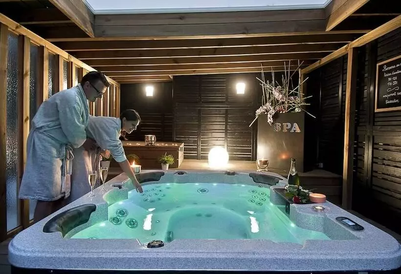 تختخواب و صبحانه Les Bethunoises Centre Grandplace  Spa Et Sauna