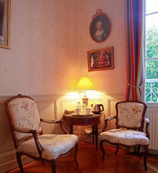 تختخواب و صبحانه Les Chambres De Mathilde