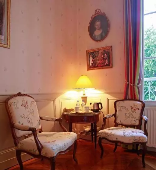 تختخواب و صبحانه Les Chambres De Mathilde