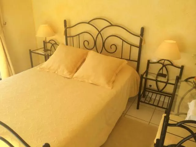 ベッドアンドブレックファースト Maison D'hôtes Escale D'azur