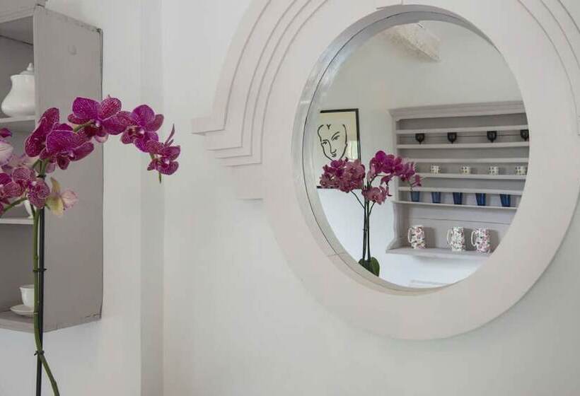 مبيت وإفطار Une Maison à Saint Paul De Vence