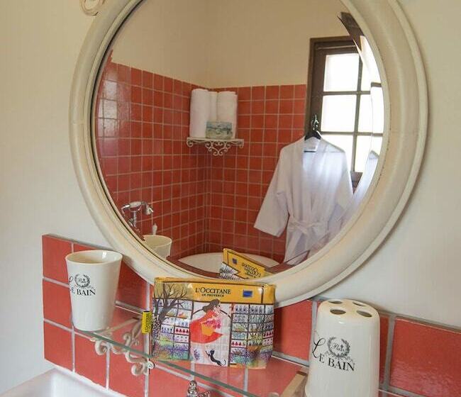 مبيت وإفطار Une Maison à Saint Paul De Vence