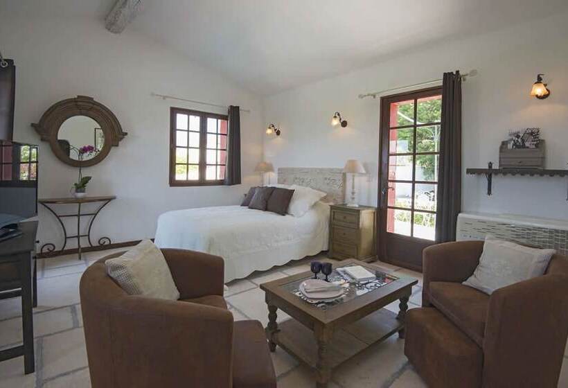 مبيت وإفطار Une Maison à Saint Paul De Vence