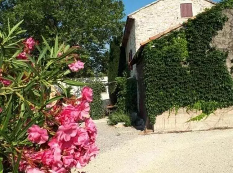 Aamiaismajoitus (B&B) Une Parenthese Pour Deux
