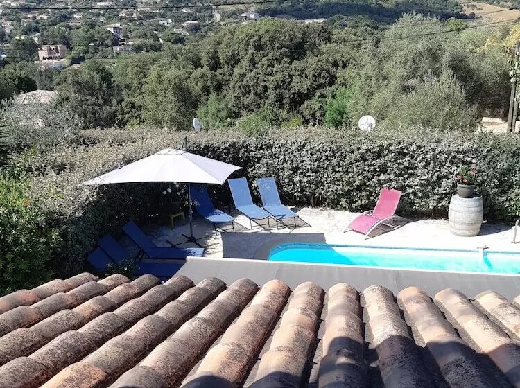 تختخواب و صبحانه Chambre D Hote Veronique