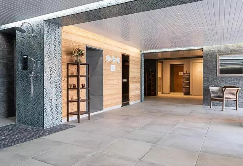 Hotelli Black Diamond Lodge