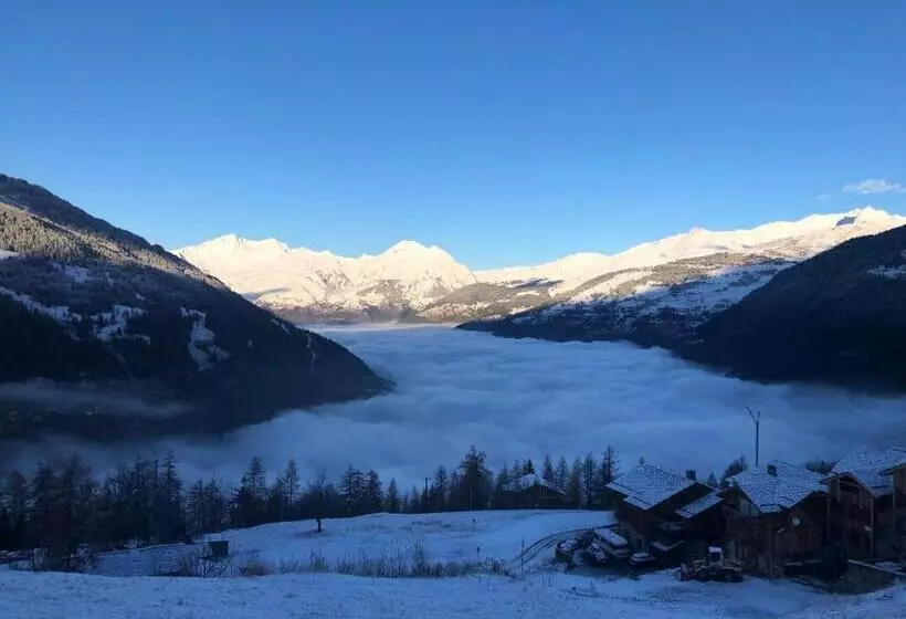 Hotelli Black Diamond Lodge