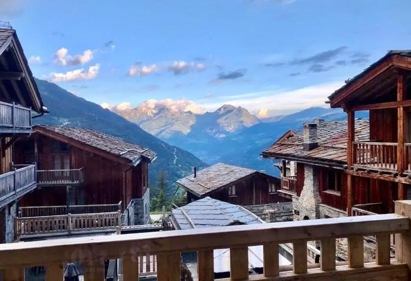 Hotelli Black Diamond Lodge