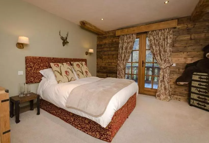 Hotelli Black Diamond Lodge