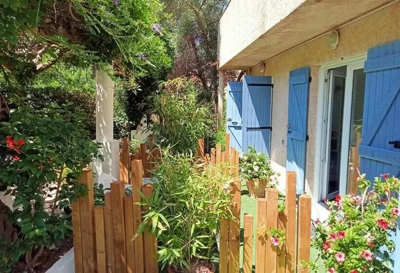 Hotelli Chez Louis