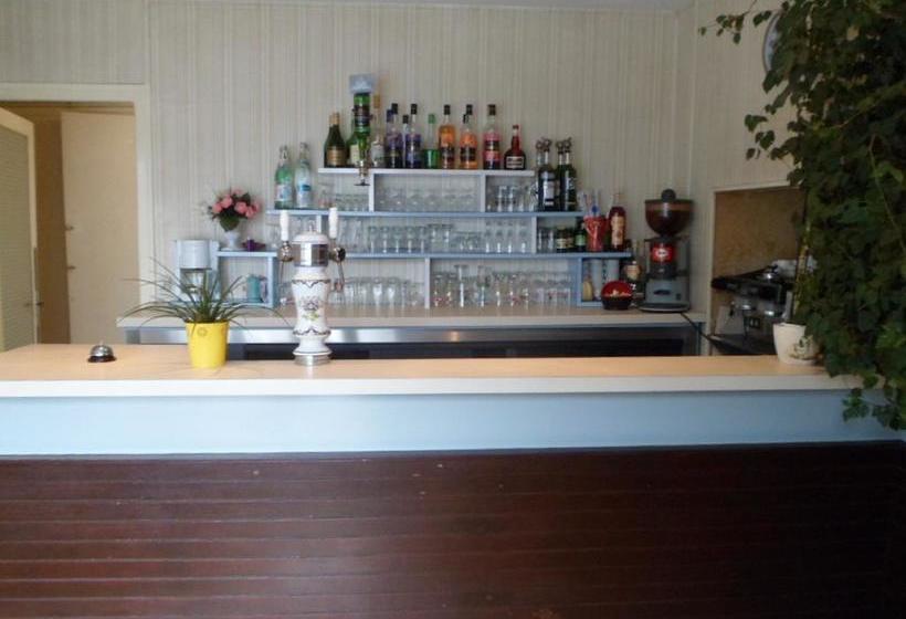 Отель De L'hippodrome