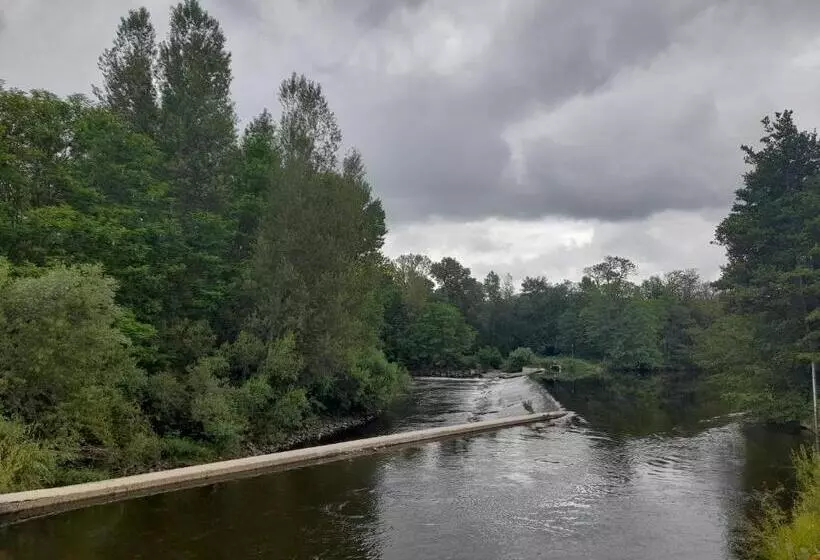 Hotelli De L'ile D'amour