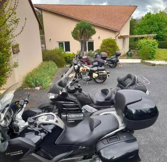 Hotelli De L'ile D'amour