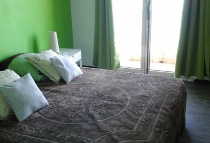 בית מלון כפרי Restaurant La Mediterranee