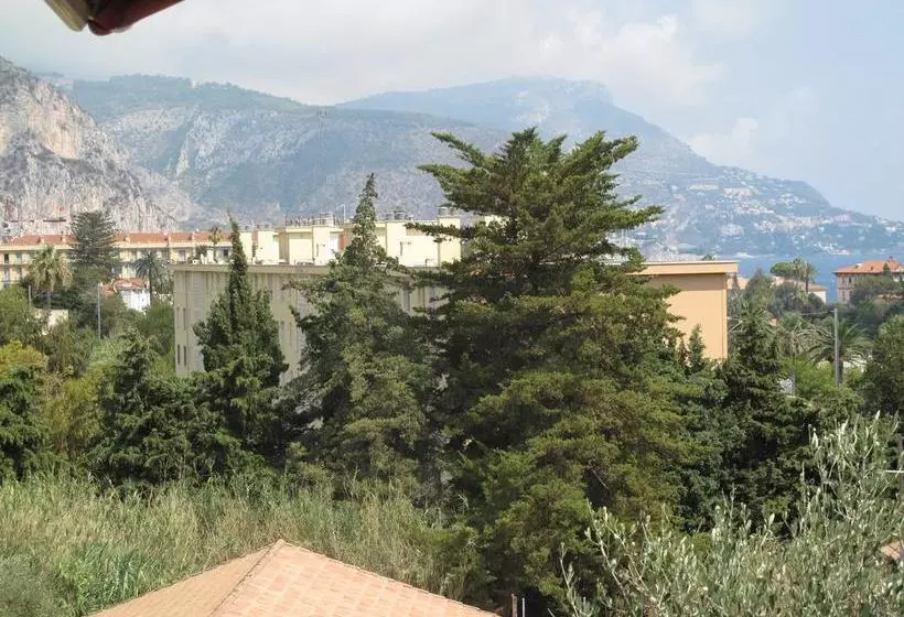 هتل Hôtel Le Chaudron