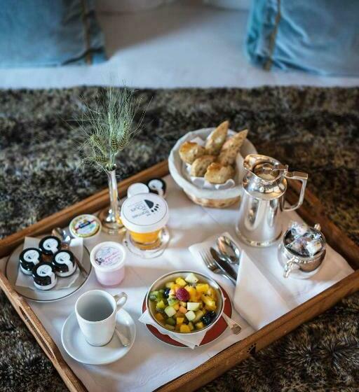 هتل Hôtel Les Barmes De L Ours