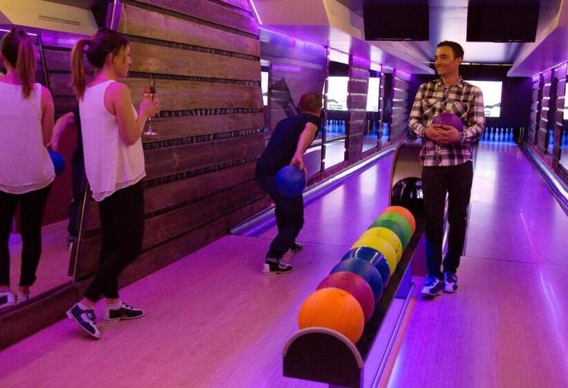 هتل Hôtel Les Barmes De L Ours