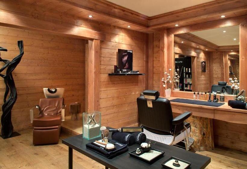 هتل Hôtel Les Barmes De L Ours