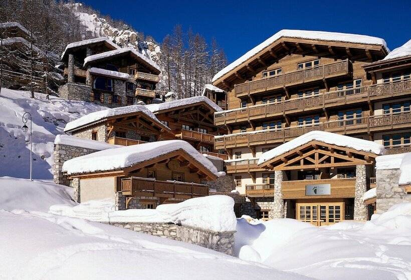 هتل Hôtel Les Barmes De L Ours