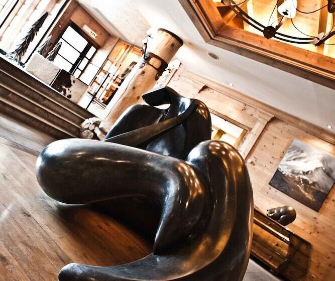 هتل Hôtel Les Barmes De L Ours