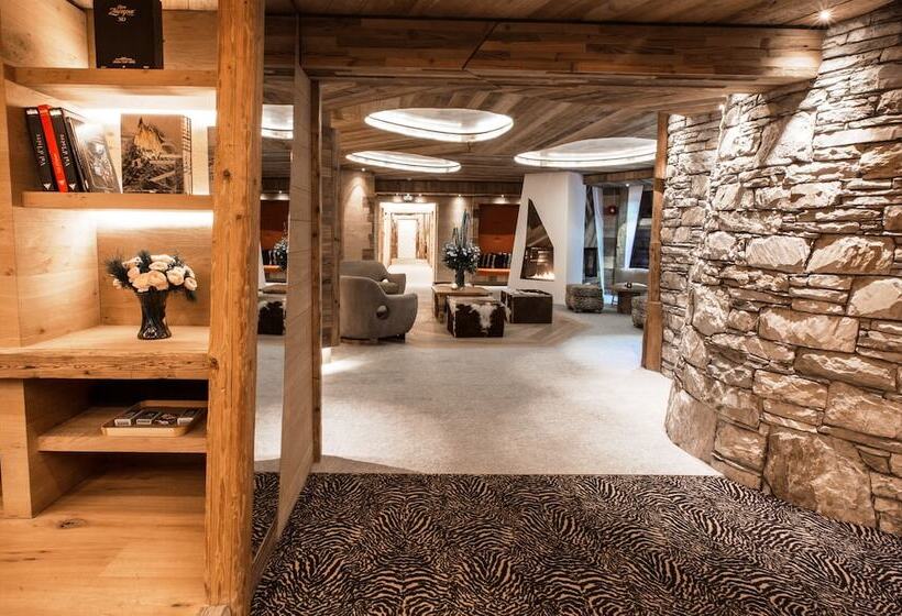 هتل Hôtel Les Barmes De L Ours