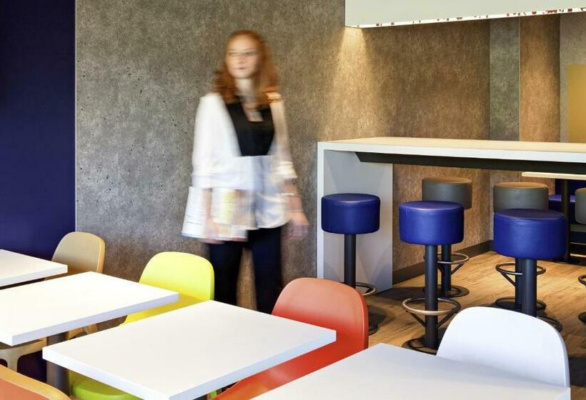 Отель Ibis Budget Saint Pourcain