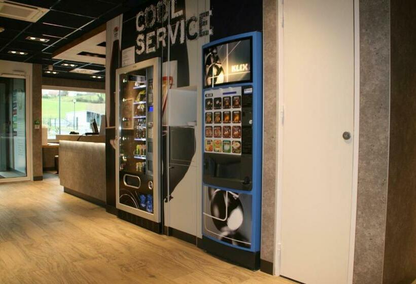 Отель Ibis Budget Saint Pourcain