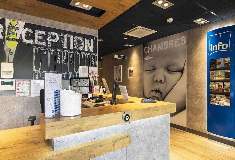 Отель Ibis Budget Saint Pourcain