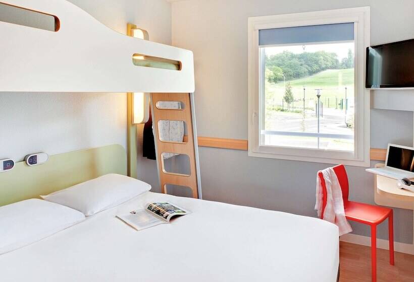 Отель Ibis Budget Saint Pourcain