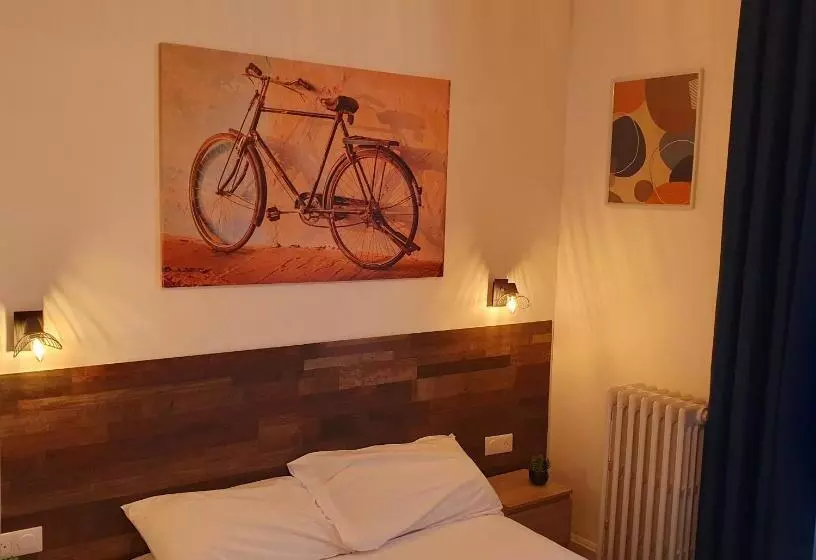 هتل Le Riviera