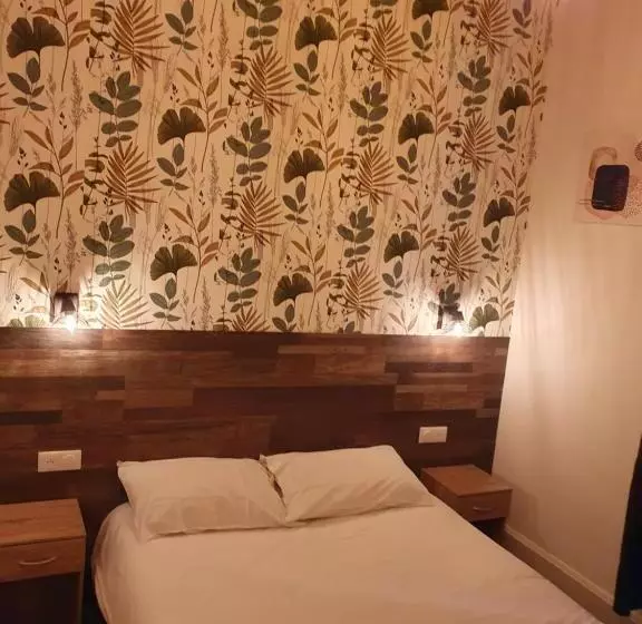 هتل Le Riviera