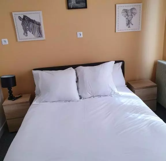 هتل Le Riviera