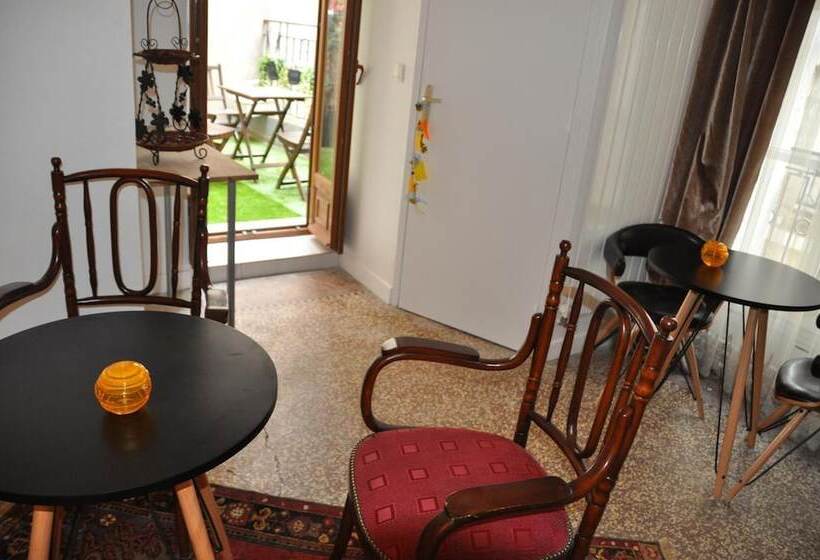 Ida Chambres D Hotes B&b