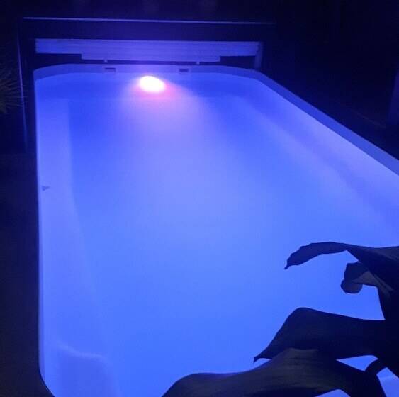 تختخواب و صبحانه A L'origine