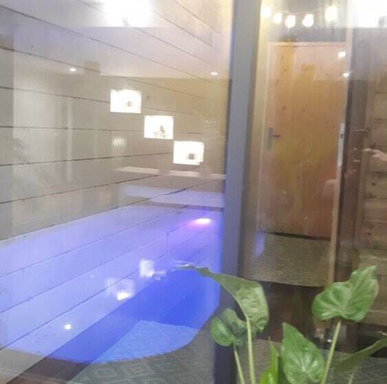 تختخواب و صبحانه A L'origine