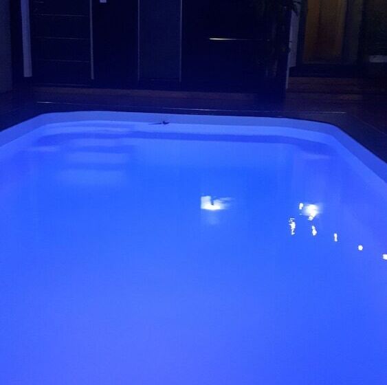 تختخواب و صبحانه A L'origine