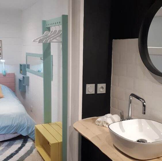 تختخواب و صبحانه A L'origine