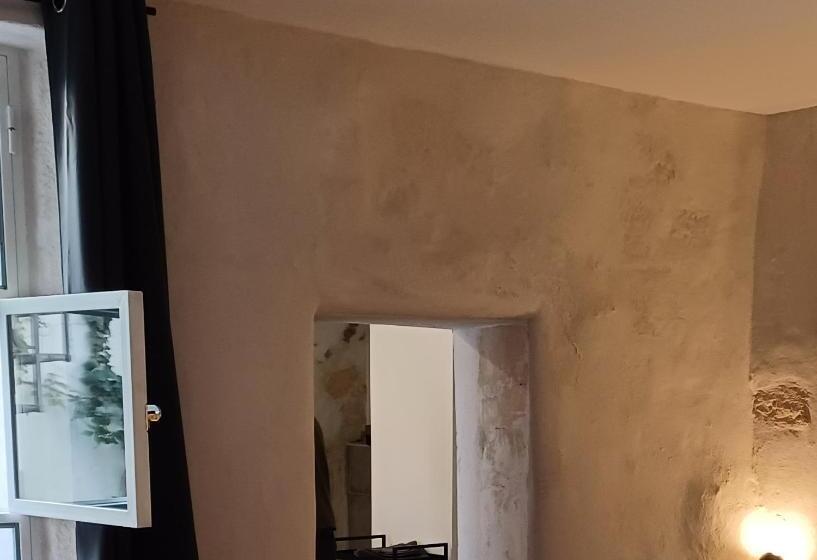 تختخواب و صبحانه ô Anges