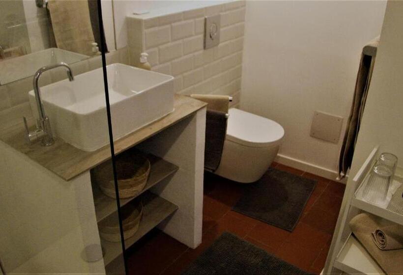 تختخواب و صبحانه ô Anges