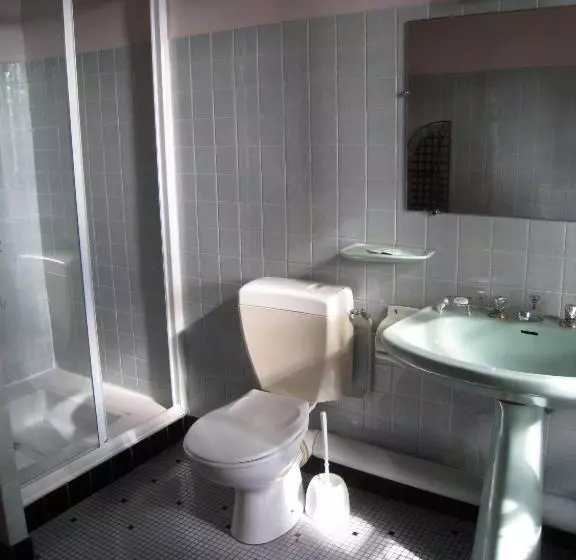 Aamiaismajoitus (B&B) Chambres D Hôtes Closerie Du Guilhat