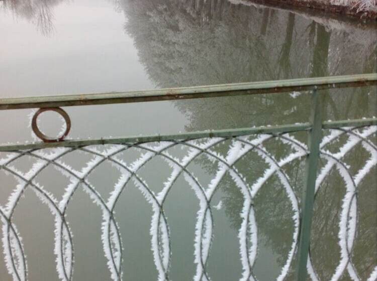 צימר Château De Serrigny