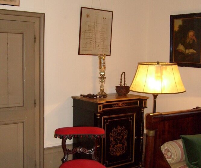 צימר Château De Serrigny