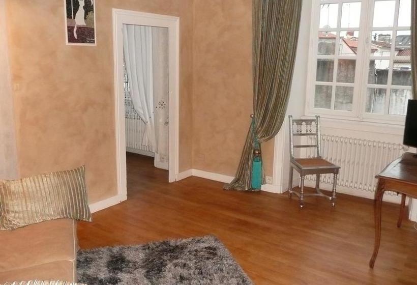 住宿加早餐 Demeure Valeau Du Rivage