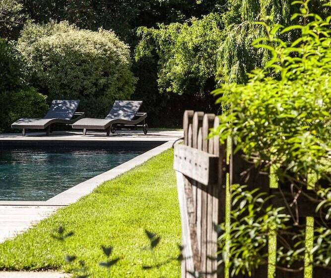 تختخواب و صبحانه Domaine Les Mésanges