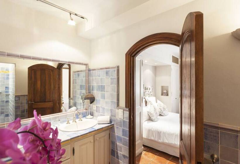 تختخواب و صبحانه Domaine Les Mésanges