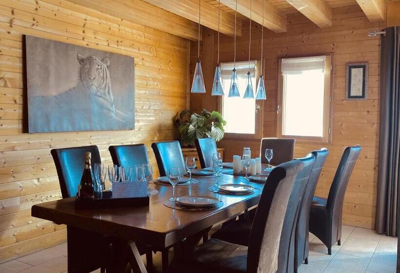 تختخواب و صبحانه Le Paret Chambres D Hôtes De Charme & Spa